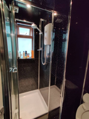 Room 3, 12 W · Room with own kitchen @ Liverpool street, Brick Ln