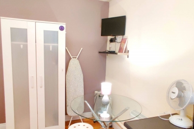 Room 1, 12 white Row · Private Room with own kitchen @ Liverpool street