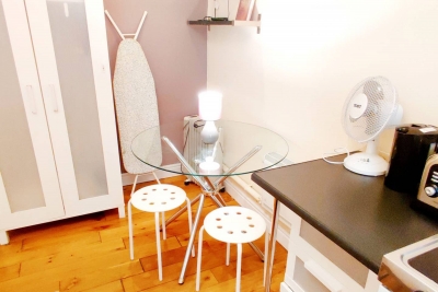Room 1, 12 white Row · Private Room with own kitchen @ Liverpool street