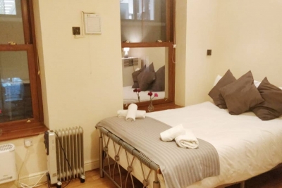 Room 2 · Private Room with own kitchen @ Liverpool street