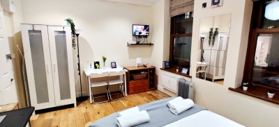 Room 4 12 A · Private Room with own kitchen @ Liverpool street