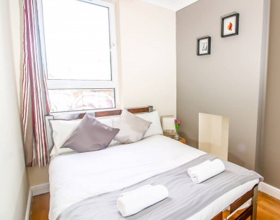 Lovely 2 bedroom flat near to Liverpool St