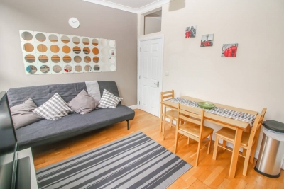 Lovely 2 bedroom flat near to Liverpool St