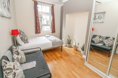 Lovely 2 bedroom flat near to Liverpool St