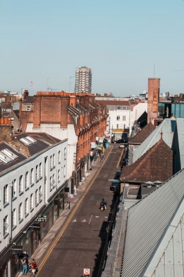 One bed flat with city view, Liverpool St, Brick L
