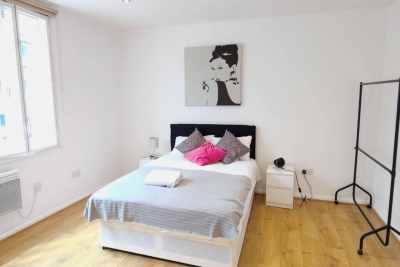 Spacious 3 Bed Flat near Liverpool St Spitalfield