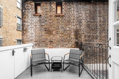 Studio Flat @Liverpool St Private Kitchen Bathroom