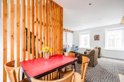 Historic Liverpool Street One‑Bed Apartment