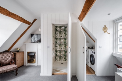Historic Liverpool Street One‑Bed Apartment