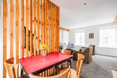 Historic Liverpool Street One‑Bed Apartment