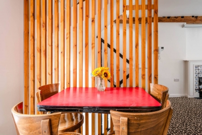 Historic Liverpool Street One‑Bed Apartment