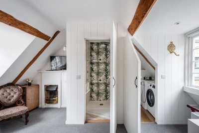 Historic Liverpool Street One‑Bed Apartment