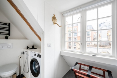 Historic Liverpool Street One‑Bed Apartment