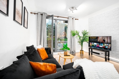 Stylish City Centre Apartment -  Terrace - Netflix