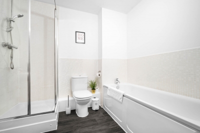 City Centre Apartment - Parking - Smart TV - WIFI
