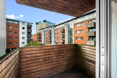 Spacious City Centre Apartment -  Balcony -  Smart TV