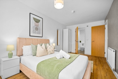 Stylish Two Bedroom Apartment - Jewellery Quarter