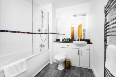 Spacious Central Apartment  - Secure Parking - Near Broad Street
