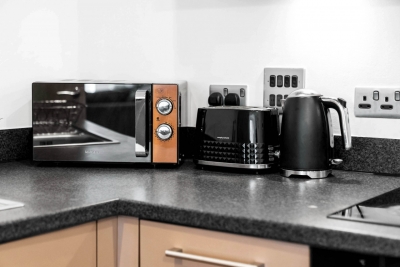 Spacious Central Apartment  - Secure Parking - Near Broad Street