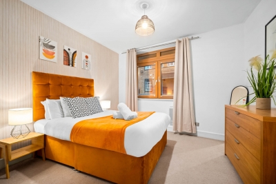 Stylish City Centre Apartment - Terrace - Netflix