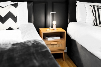 Business District Apartment - Twin Beds - Smart TV