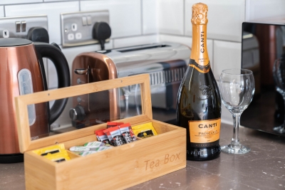 Modern City Centre Apartment - JQ - Fast WiFi