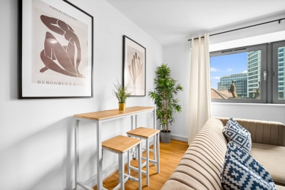 Stylish City Centre Apartment - Smart TV - WIFI