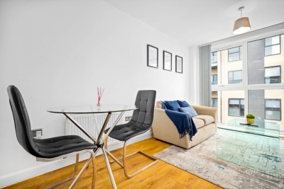 Stylish Central Apartment -  JQ - Netflix