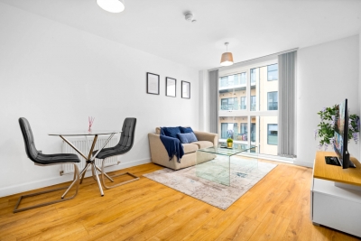 Stylish Central Apartment -  JQ - Netflix