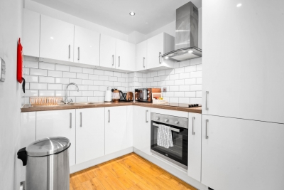 Stylish Central Apartment -  JQ - Netflix