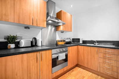 Chinatown One Bed -  Balcony - Parking -  Fast WIFI