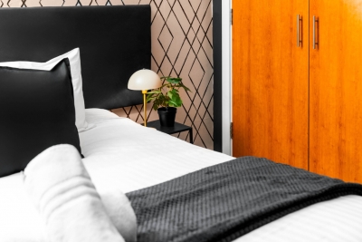 Arcadian Apartment - Balcony - Parking - Fast WIFI