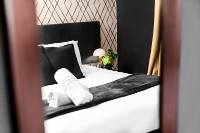 Arcadian Apartment - Balcony - Parking - Fast WIFI
