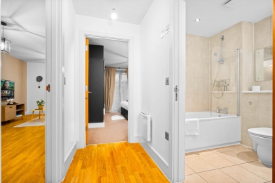 Arcadian Apartment - Balcony - Parking - Fast WIFI