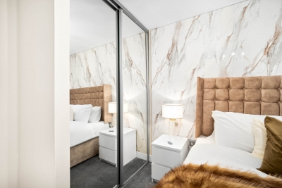 Stylish Apartment - King Size Bed - Central - Netflix