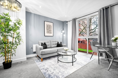 Stylish Apartment - King Size Bed - Central - Netflix