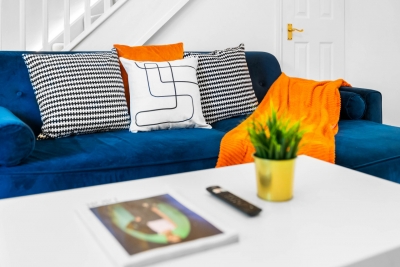 Stylish Two Bed House - Garden - Parking - WIFI
