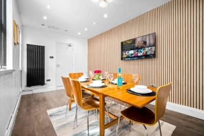 Edgbaston Townhouse - 6 Bedrooms -Parking -Terrace