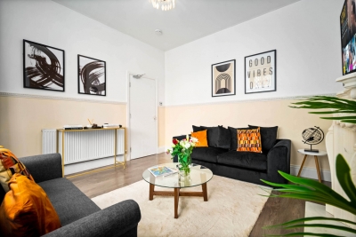 Edgbaston Townhouse - 6 Bedrooms -Parking -Terrace