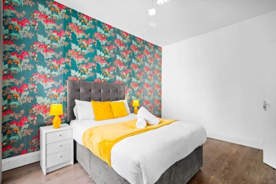 Edgbaston Townhouse - 6 Bedrooms -Parking -Terrace