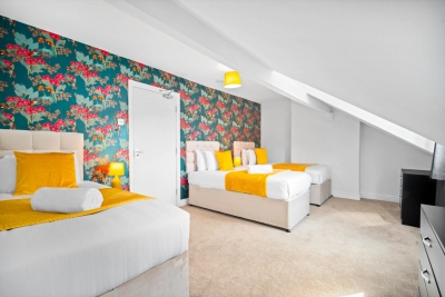 Edgbaston Townhouse - 6 Bedrooms -Parking -Terrace