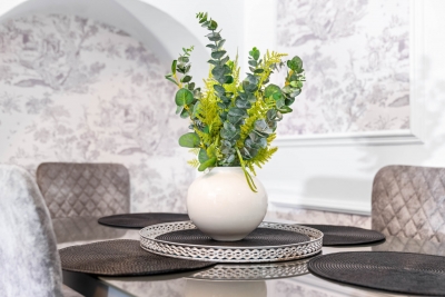 Modern Four Bedroom House - 7 Guests - Garden - Parking
