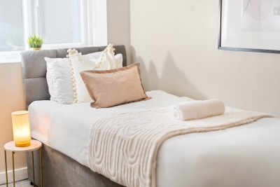Five Bedrooms - Five Bathrooms  - Off Street Parking - Garden