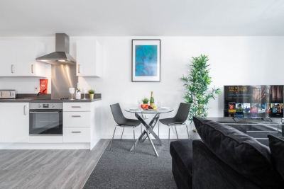 Selly Oak - Cozy Apartment - Parking - QE & Uni