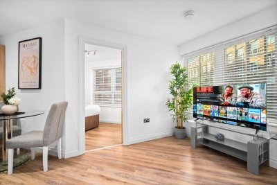 Stylish One Bedroom Apartment - Jewellery Quarter - Smart TV - WIFI