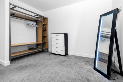 Stylish City Centre Penthouse - Large Private Terrace - Parking