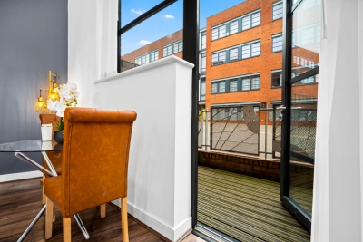 Cozy Studio - Balcony - City Centre - JQ