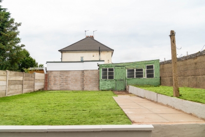 Large House - Sleeps 10 - Parking - WIFI - Smart TV