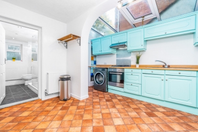 Stylish Three Bedroom House - Harborne - Parking - Garden