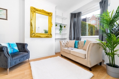 Stylish Three Bedroom House - Harborne - Parking - Garden